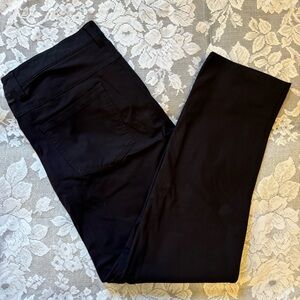 Lululemon Men’s ABC Relaxed-Fit 5 Pocket Pant in Black
